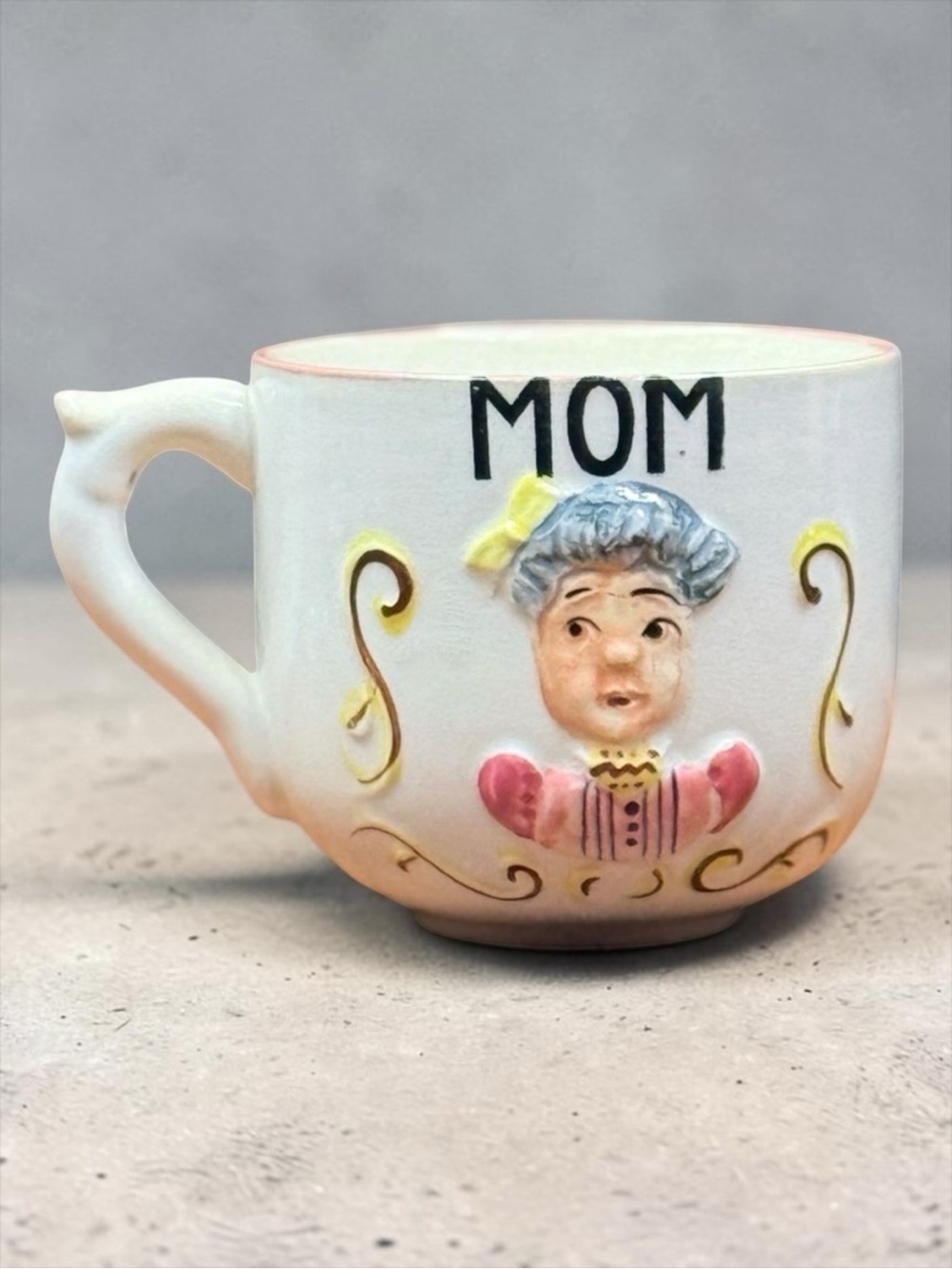 LEFTON “Mom” Mug